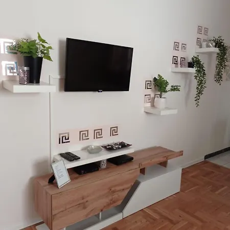 Zenta Апартаменти *